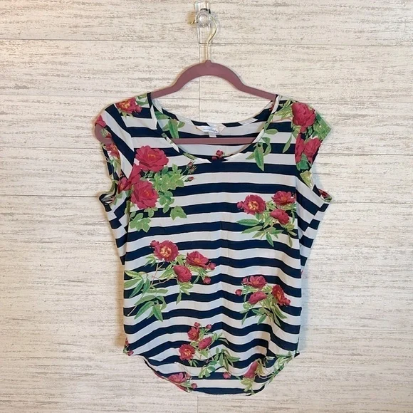 Charming Charlie Floral Blouse| SIZE S - Picture 1 of 5